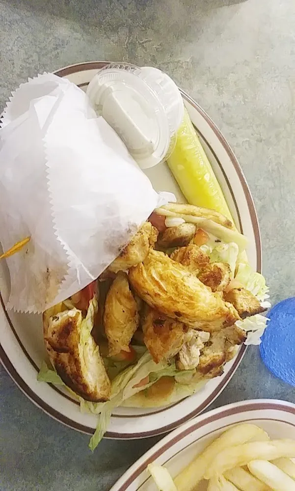 Sterling Chicken Pita with Fries